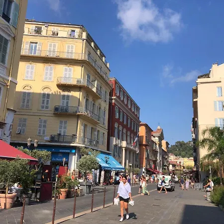 En Plein Coeur De Vieille * Nice